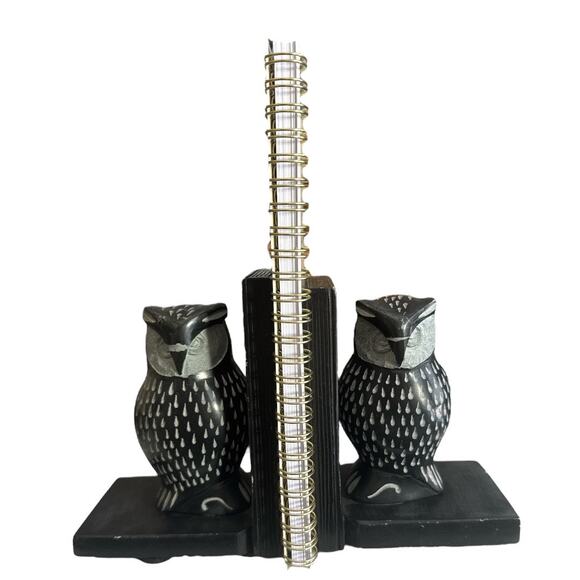 Vintage Hand Carved Soapstone Owl Bookends Set of 2 - Picture 9 of 10